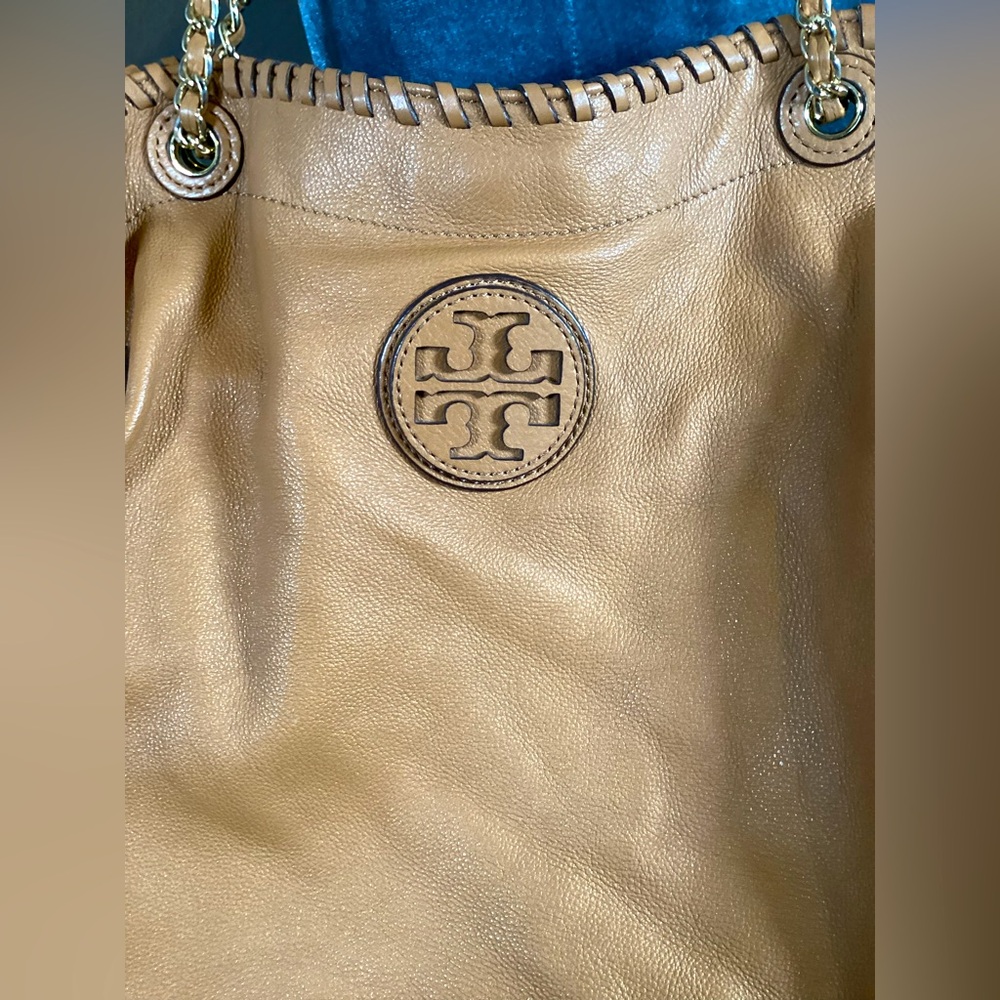 Tory Burch Marion Tote - Picture 10 of 15